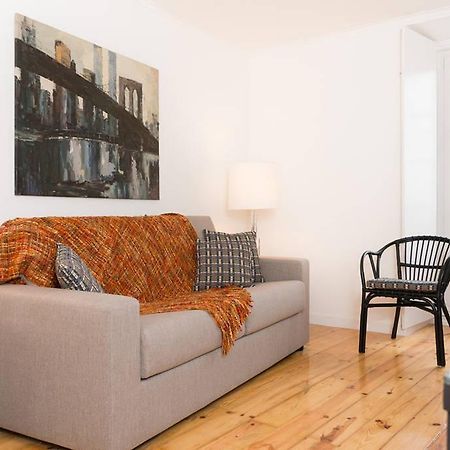Beautiful Studio In Historic Alfama Лісабон Номер фото