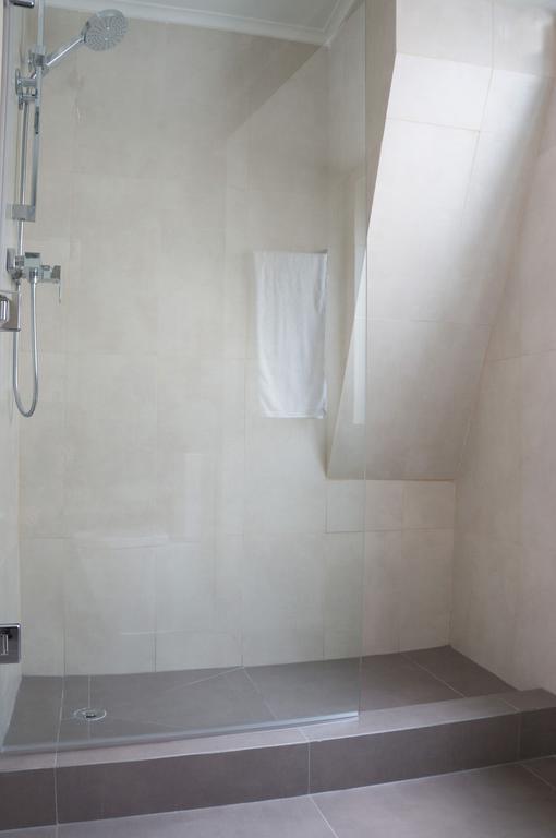 Beautiful Studio In Historic Alfama Лісабон Номер фото